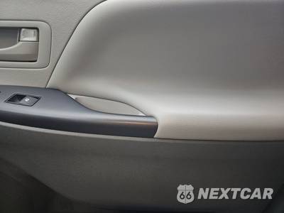 2020 Toyota Sienna L 7-Passenger 119.3" WB - zdjęcie 9 z 24 - miniatura