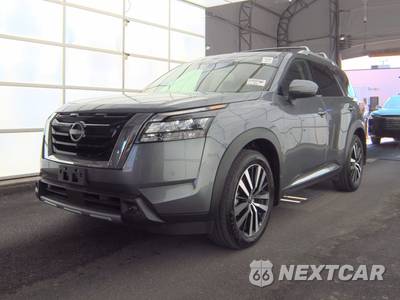 2025 Nissan Pathfinder Platinum - zdjęcie 1 z 25 - miniatura