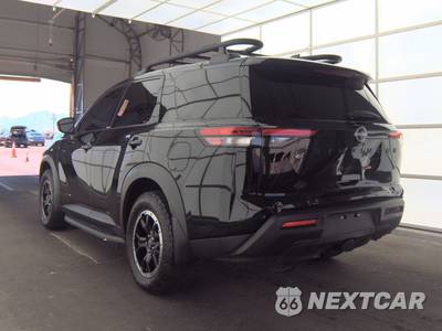 2025 Nissan Pathfinder Rock Creek - zdjęcie 6 z 26 - miniatura