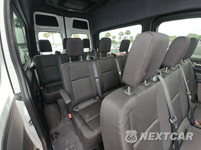 2025 Mercedes-Benz Sprinter 2500 Passenger Van 144.0" WB - zdjęcie 14 z 24 - miniatura