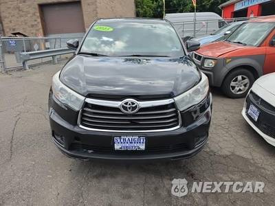 2015 Toyota Highlander LE - zdjęcie 2 z 31 - miniatura
