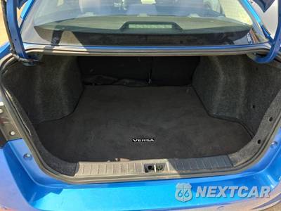 2021 Nissan Versa SV - zdjęcie 19 z 25 - miniatura