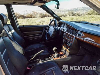 1987 Mercedes-Benz 190 E - zdjęcie 22 z 38 - miniatura