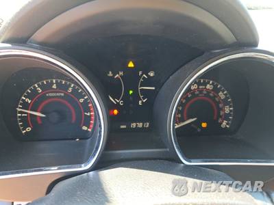 2011 Toyota Highlander SE - zdjęcie 12 z 19 - miniatura