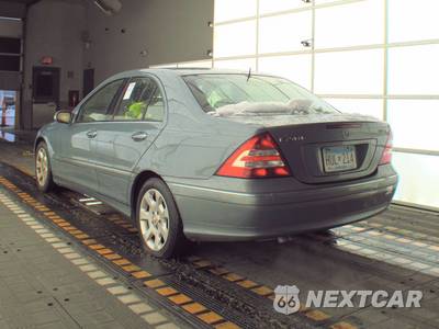 2005 Mercedes-Benz C-Class - zdjęcie 6 z 18 - miniatura