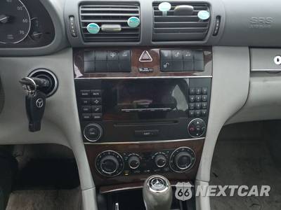 2005 Mercedes-Benz C-Class - zdjęcie 11 z 18 - miniatura
