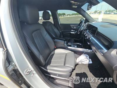 2020 Mercedes-Benz GLB 250 - zdjęcie 8 z 25 - miniatura