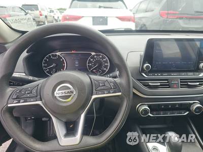 2022 Nissan Altima SV - zdjęcie 11 z 25 - miniatura