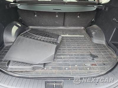 2020 Hyundai Santa Fe Limited - zdjęcie 16 z 38 - miniatura