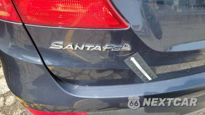 2016 Hyundai Santa Fe SE - zdjęcie 30 z 33 - miniatura