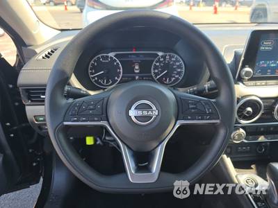 2025 Nissan Sentra SV - zdjęcie 10 z 20 - miniatura