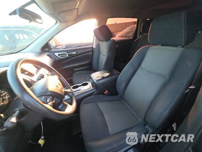 2018 Nissan Pathfinder S - zdjęcie 7 z 36 - miniatura
