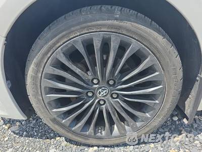 2017 Toyota Avalon Touring - zdjęcie 8 z 23 - miniatura
