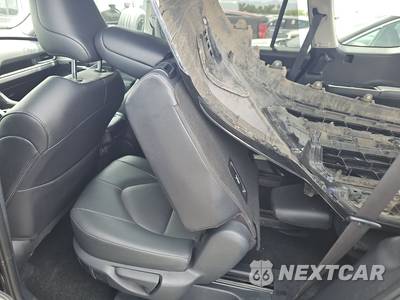 2025 Toyota Grand Highlander XLE - zdjęcie 13 z 19 - miniatura