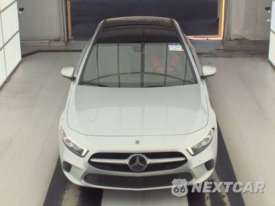 2021 Mercedes-Benz A 220 - zdjęcie 2 z 29 - miniatura