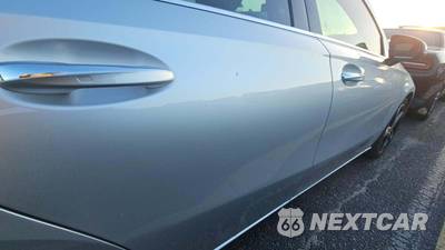 2021 Mercedes-Benz A 220 - zdjęcie 24 z 29 - miniatura