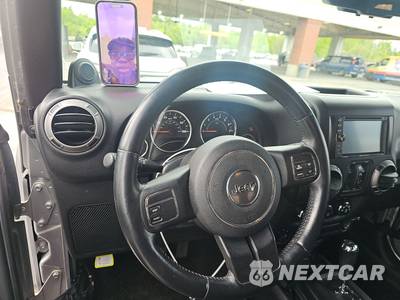 2013 Jeep Wrangler Unlimited Sport - zdjęcie 10 z 30 - miniatura