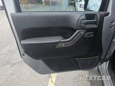 2013 Jeep Wrangler Unlimited Sport - zdjęcie 9 z 30 - miniatura