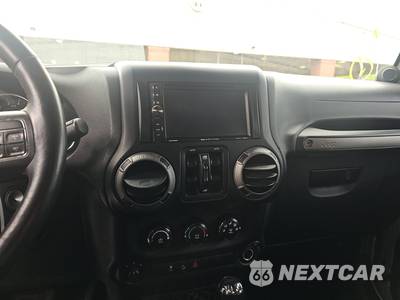 2013 Jeep Wrangler Unlimited Sport - zdjęcie 11 z 30 - miniatura