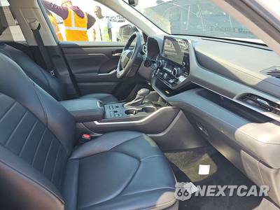 2023 Toyota Highlander XLE - zdjęcie 8 z 44 - miniatura