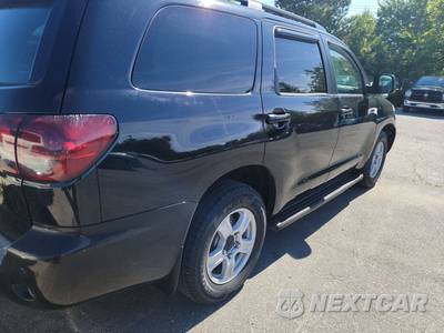 2008 Toyota Sequoia SR5 - zdjęcie 4 z 24 - miniatura