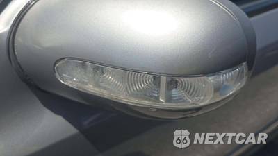 2003 Mercedes-Benz E 320 Sedan - zdjęcie 32 z 36 - miniatura