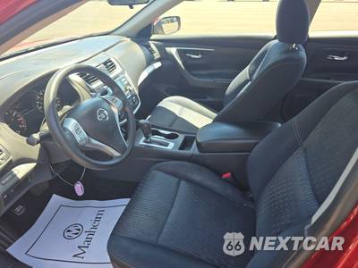 2016 Nissan Altima 2.5 S - zdjęcie 7 z 51 - miniatura