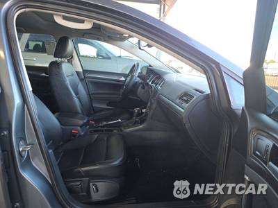 2021 Volkswagen Golf 1.4T - zdjęcie 8 z 35 - miniatura