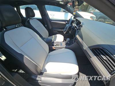 2019 Volkswagen Jetta R-Line - zdjęcie 8 z 23 - miniatura