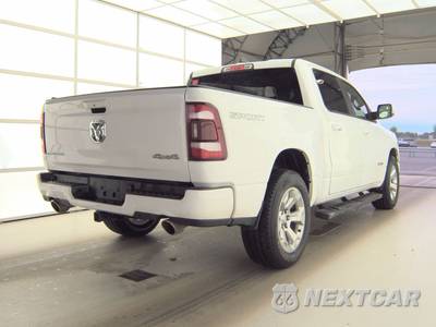 2023 Ram 1500 Big Horn Crew Cab Short Bed - zdjęcie 4 z 43 - miniatura