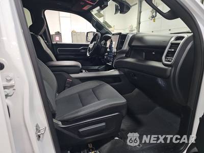 2023 Ram 1500 Big Horn Crew Cab Short Bed - zdjęcie 8 z 43 - miniatura