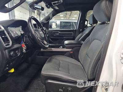2023 Ram 1500 Big Horn Crew Cab Short Bed - zdjęcie 7 z 43 - miniatura