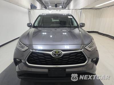 2021 Toyota Highlander Limited - zdjęcie 2 z 22 - miniatura