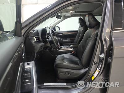 2021 Toyota Highlander Limited - zdjęcie 7 z 22 - miniatura