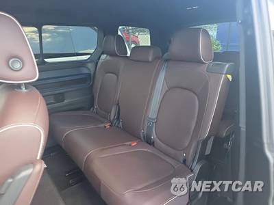 2025 Volkswagen ID. Buzz Pro S Two-Tone 128.0" WB - zdjęcie 16 z 25 - miniatura