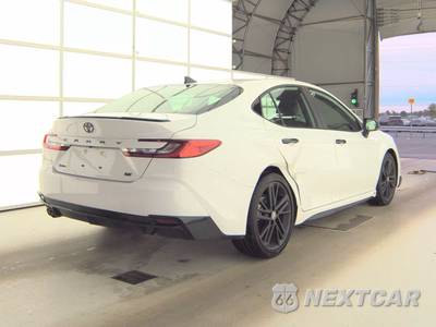 2026 Toyota Camry Nightshade - zdjęcie 4 z 33 - miniatura
