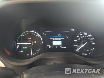 2025 Toyota Sienna LE 8-Passenger 120.5" WB - zdjęcie 12 z 33 - miniatura