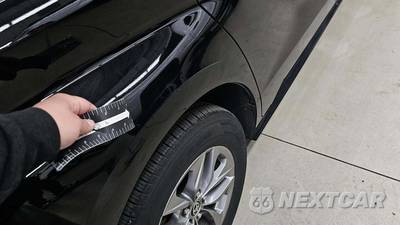 2025 Toyota Sienna LE 8-Passenger 120.5" WB - zdjęcie 23 z 33 - miniatura