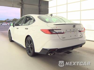 2026 Toyota Camry Nightshade - zdjęcie 6 z 33 - miniatura