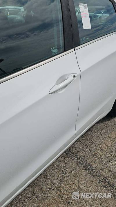 2017 Hyundai Elantra GT Hatchback - zdjęcie 29 z 31 - miniatura