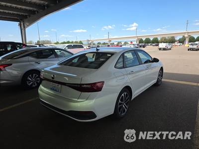 2025 Volkswagen Jetta Sport - zdjęcie 4 z 20 - miniatura