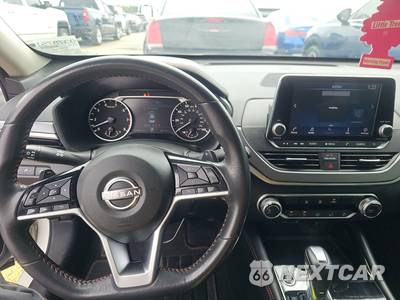 2024 Nissan Altima SR - zdjęcie 11 z 21 - miniatura