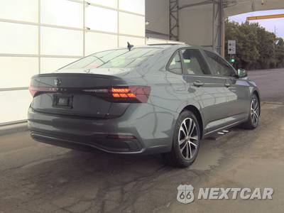 2025 Volkswagen Jetta Sport - zdjęcie 4 z 21 - miniatura
