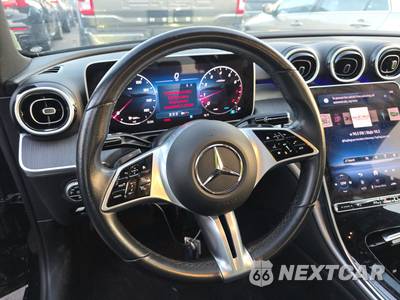 2025 Mercedes-Benz C 300 - zdjęcie 10 z 18 - miniatura