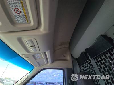 2018 Nissan NV2500 HD Cargo SV High Roof 146.1" WB - zdjęcie 10 z 20 - miniatura