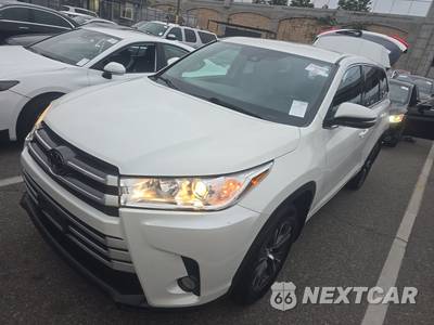 2018 Toyota Highlander LE Plus - zdjęcie 1 z 29 - miniatura