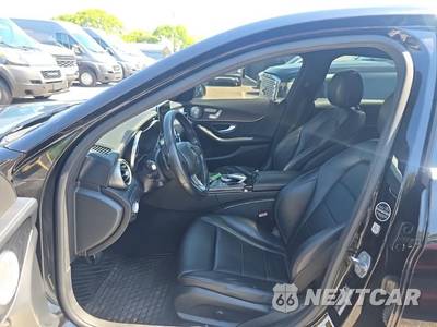 2017 Mercedes-Benz C 300 4MATIC Sedan w/Sport Pkg - zdjęcie 13 z 23 - miniatura