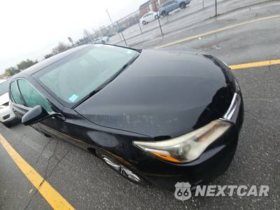 2016 Toyota Camry SE - zdjęcie 3 z 37 - miniatura