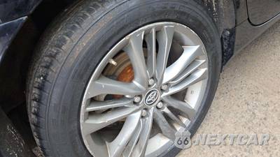 2016 Toyota Camry SE - zdjęcie 37 z 53 - miniatura