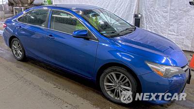 2017 Toyota Camry SE - zdjęcie 3 z 29 - miniatura